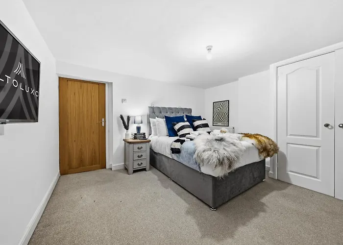 Knole Stylish 3br House W Garden, Parking Near Cribbs And M5 By Altoluxo Short Lets & Serviced Бристоль