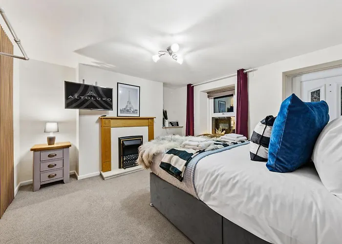 Knole Stylish 3br House W Garden, Parking Near Cribbs And M5 By Altoluxo Short Lets & Serviced Apartmán